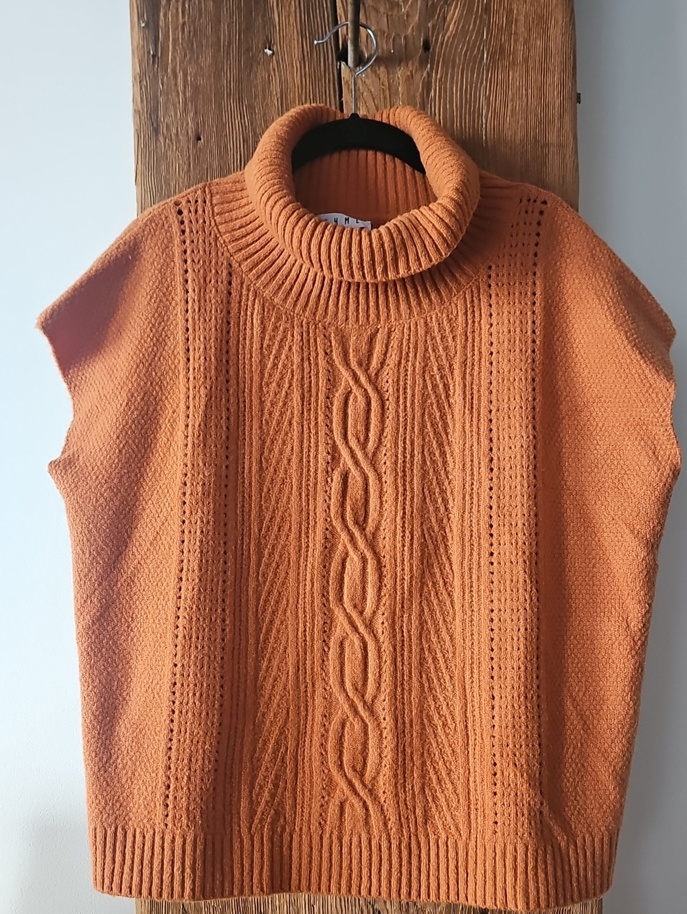 THML Rust orange Sleeveless Turtleneck Sweater Vest Women Size L EUC
